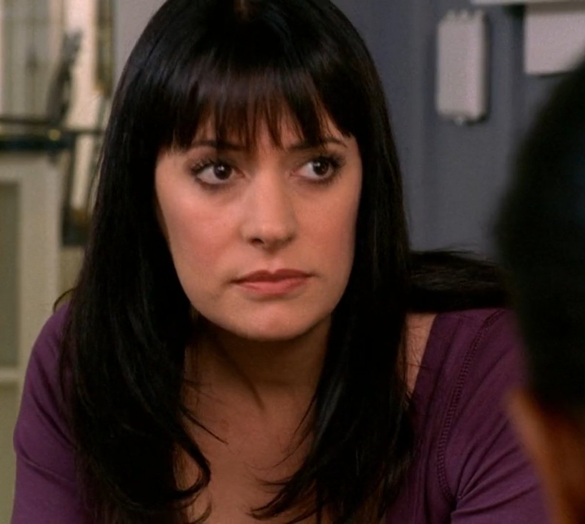 dailyemprntss's tweet photo. emily prentiss in s4 e12 "soul mates" https://t.co/qjK4mt3huA