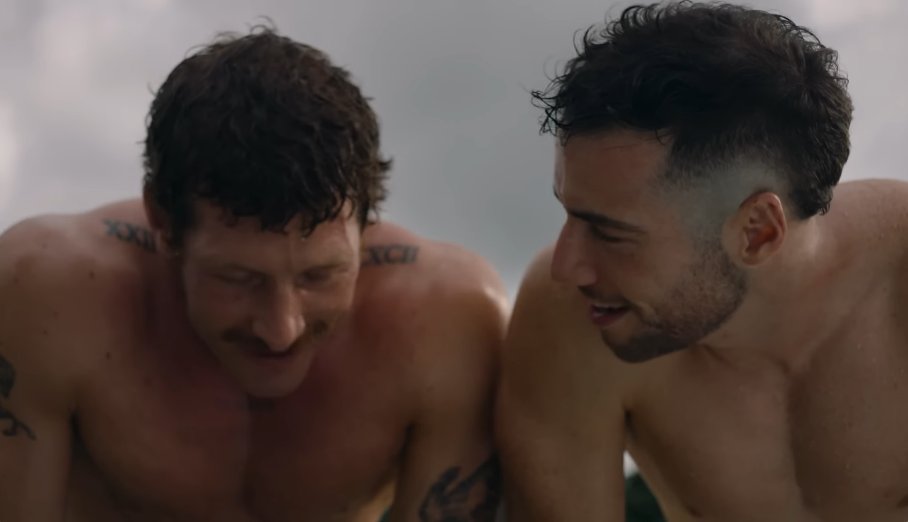 popaocubo's tweet image. #VIDEOOFTHEDAY: "touchdown" - Jake Jonez!

popaocubo.blogspot.com/2025/09/jocks-…

#JakeJonez #touchdown #Single #MusicVideo #GOODSPORT #CharlesAuclair #EmilyErdelyan #PopAoCubo #Adoro