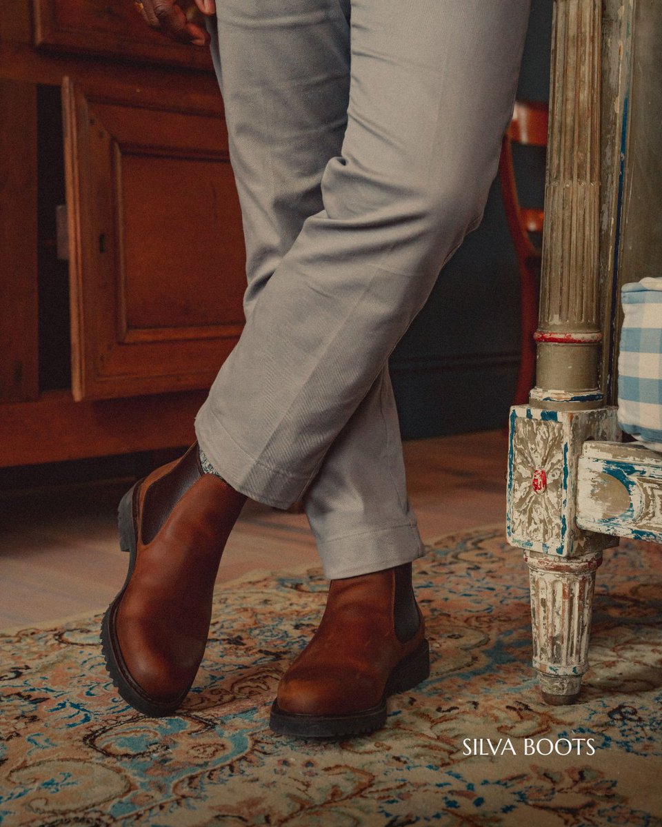 BECKETTSIMONON's tweet photo. Time to get excited! Boot season is almost here, and you’ll be well-prepared with our selection of sturdy, attractive styles🍂

Grab the boots that work for you all season — and all year — long. 

https://t.co/9c865ljaga https://t.co/kfQvuvM8mJ