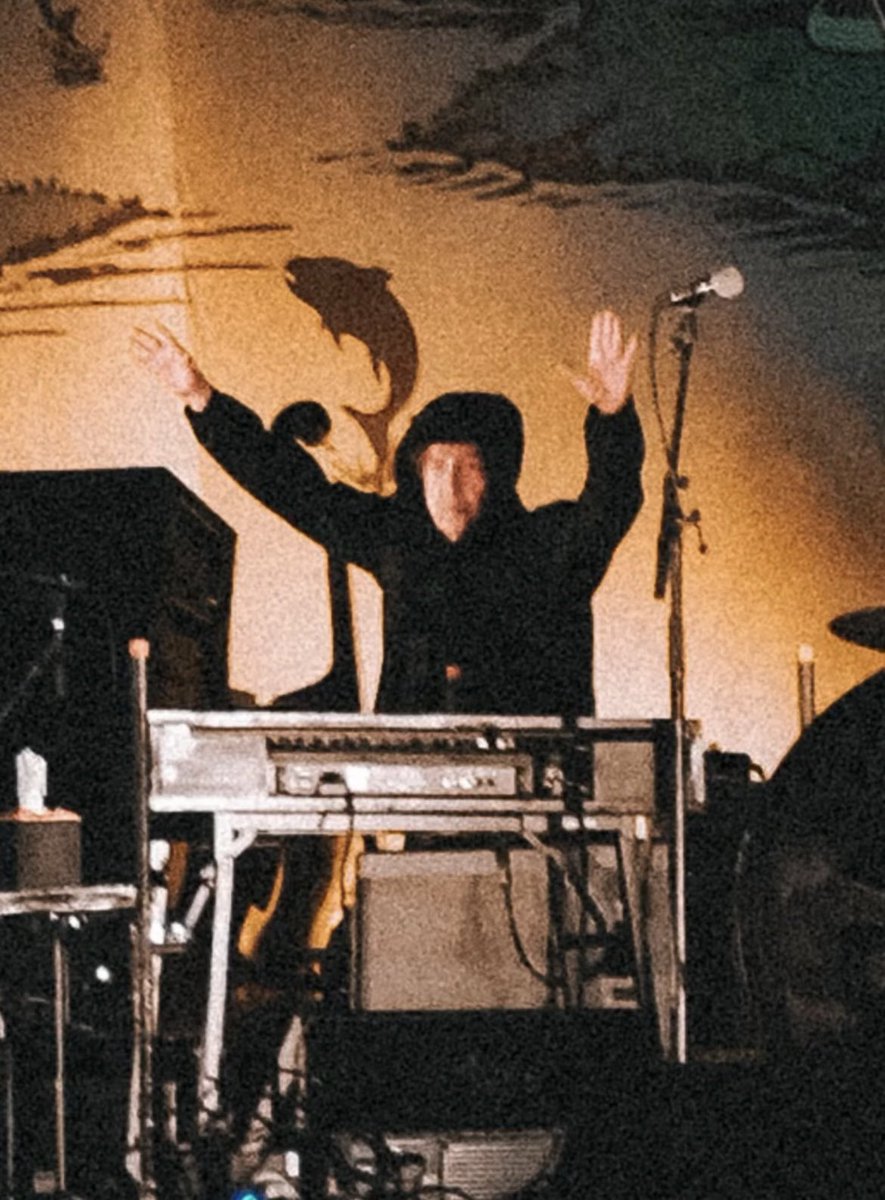 Bob kicked off the final leg of the Outlaw Festival Tour 2025 last night in Bangor, ME — with some interesting visual choices. 

📷: <a href="/yeswekin/">KIN</a> (Insta)

#bobdylan #outlawmusicfestival