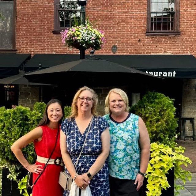 Carmen Maring tweet media