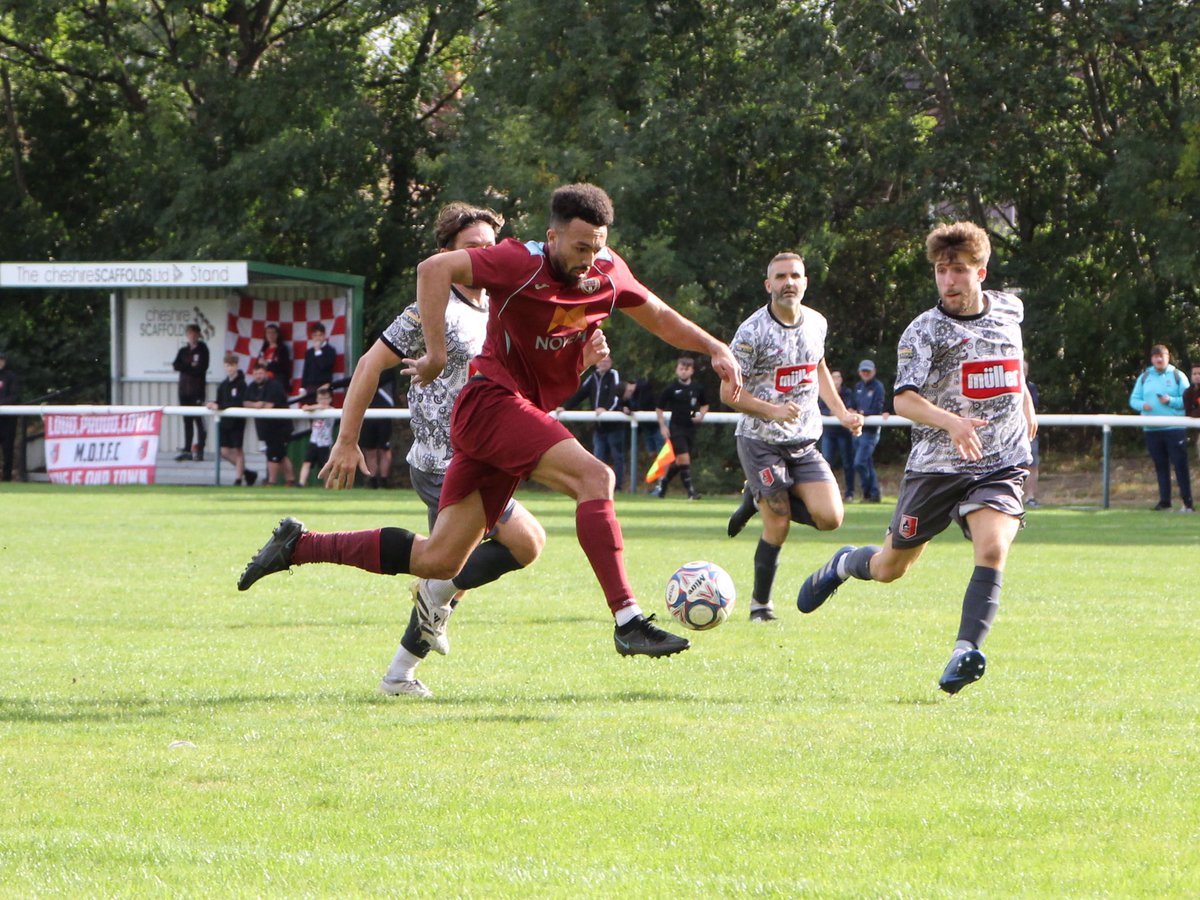 Action from this afternoon’s <a href="/nwcfl/">The NWCFL ⚽️</a> fixture between <a href="/CheadleNomads/">Cheadle Heath Nomads</a> and <a href="/MDTFC/">Market Drayton Town FC</a> #grassrootsfootball #nonleaguefootball