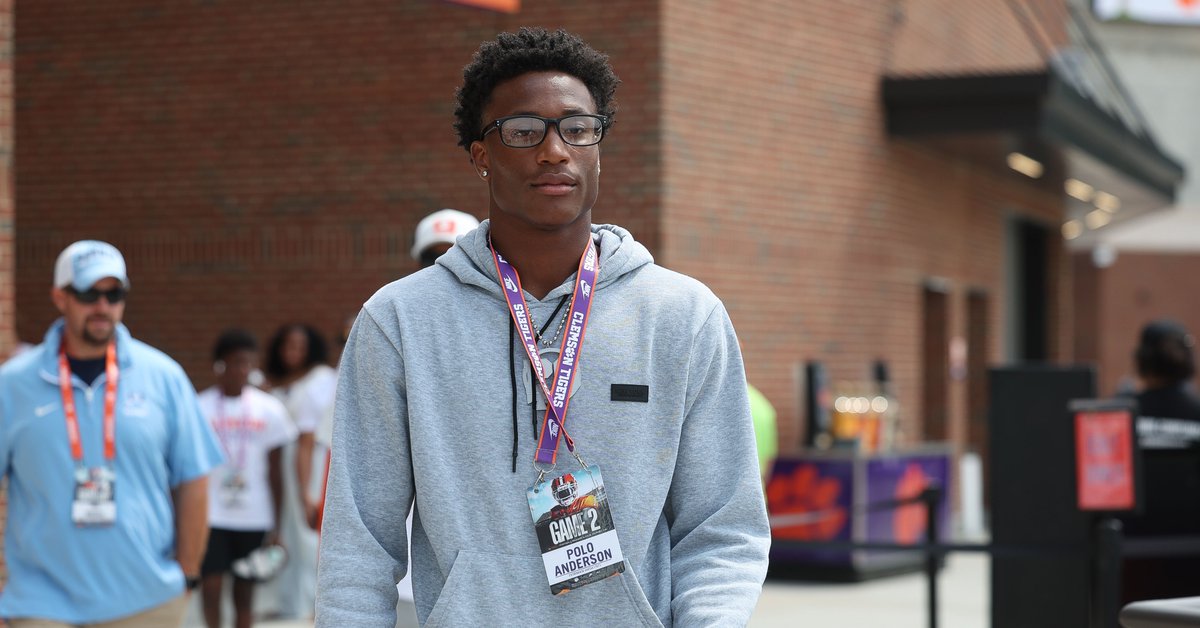 4 ⭐️ Clemson commit Kentavion "Polo" Anderson is here for the Tigers' matchup with Troy.

<a href="/ClemsonTigerNet/">TigerNet.com</a>