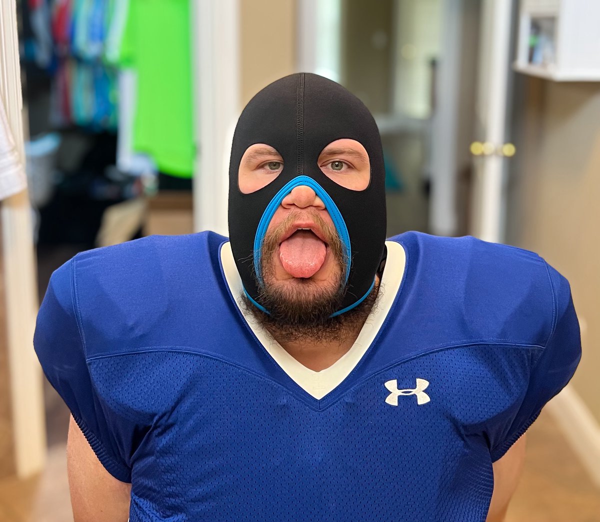 JockLoverDak's tweet photo. Need that cock sucked after the game? https://t.co/3JngZmA83i