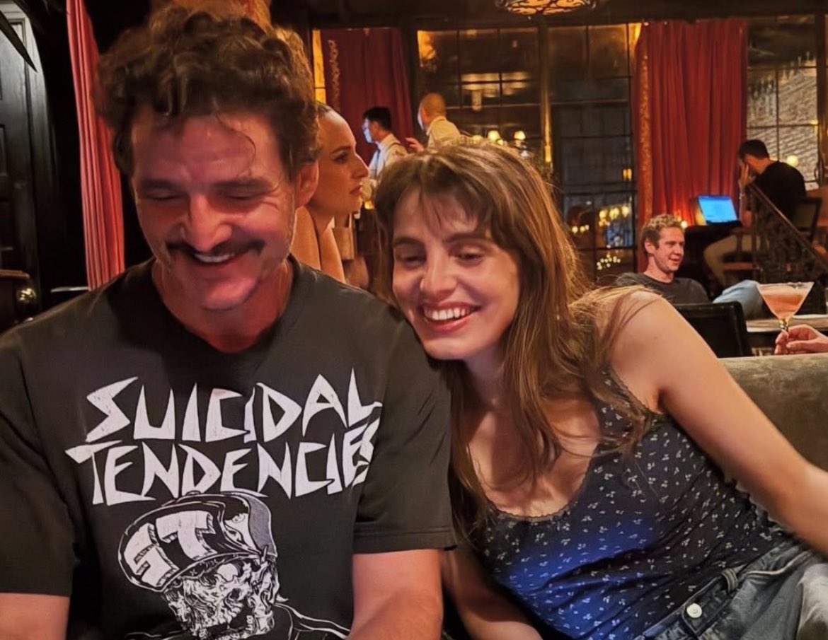 ◜ ⋆ 𝐓𝐇𝐄 𝐃͟𝐄𝐀𝐃 𝐀𝐕𝐄𝐍𝐆𝐄𝐑 ⋆ .⁣ tweet media