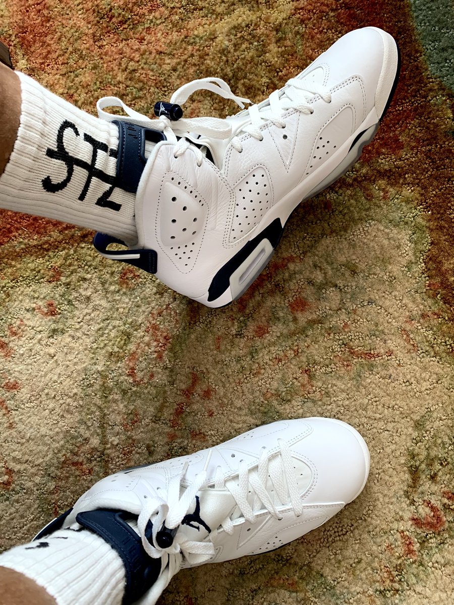 Air Jordan 6 “Midnight navy”, about to take em for a spin at Chucky Cheese for a kids birthday party.  I honestly forgot I had these