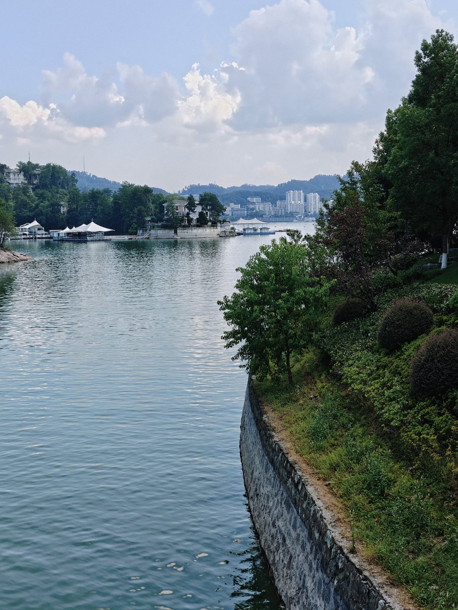 JIANGAIZE (@cashewunss) on Twitter photo 