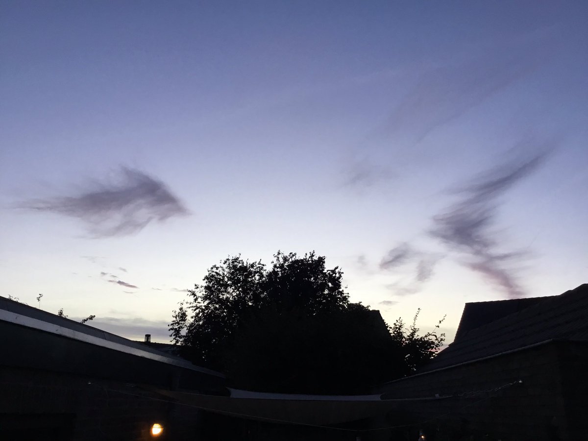 LeonKennis's tweet photo. Snelle kleurwisseling in de lucht.
2 min. https://t.co/c7ljc75hTe