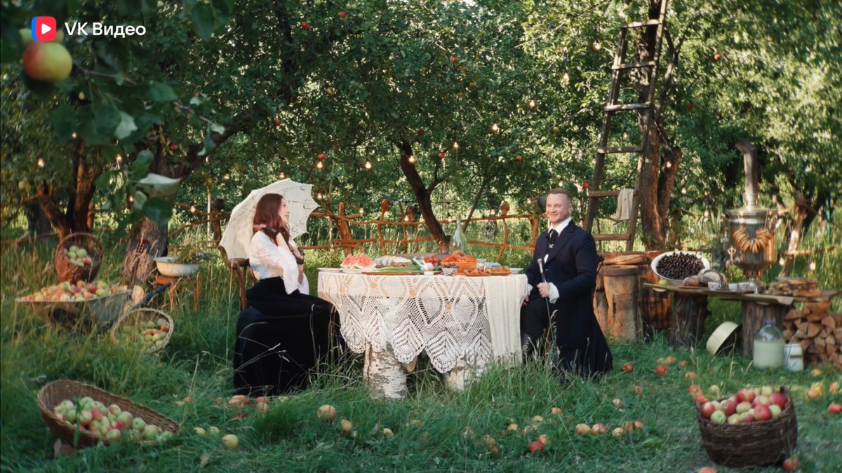 такая красота и потрачена на дурака про🤮ора шаля🤮ина