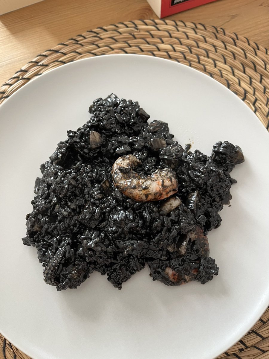 Guardeu-vos forces, bona gent
open.spotify.com/track/2IeIckLD…