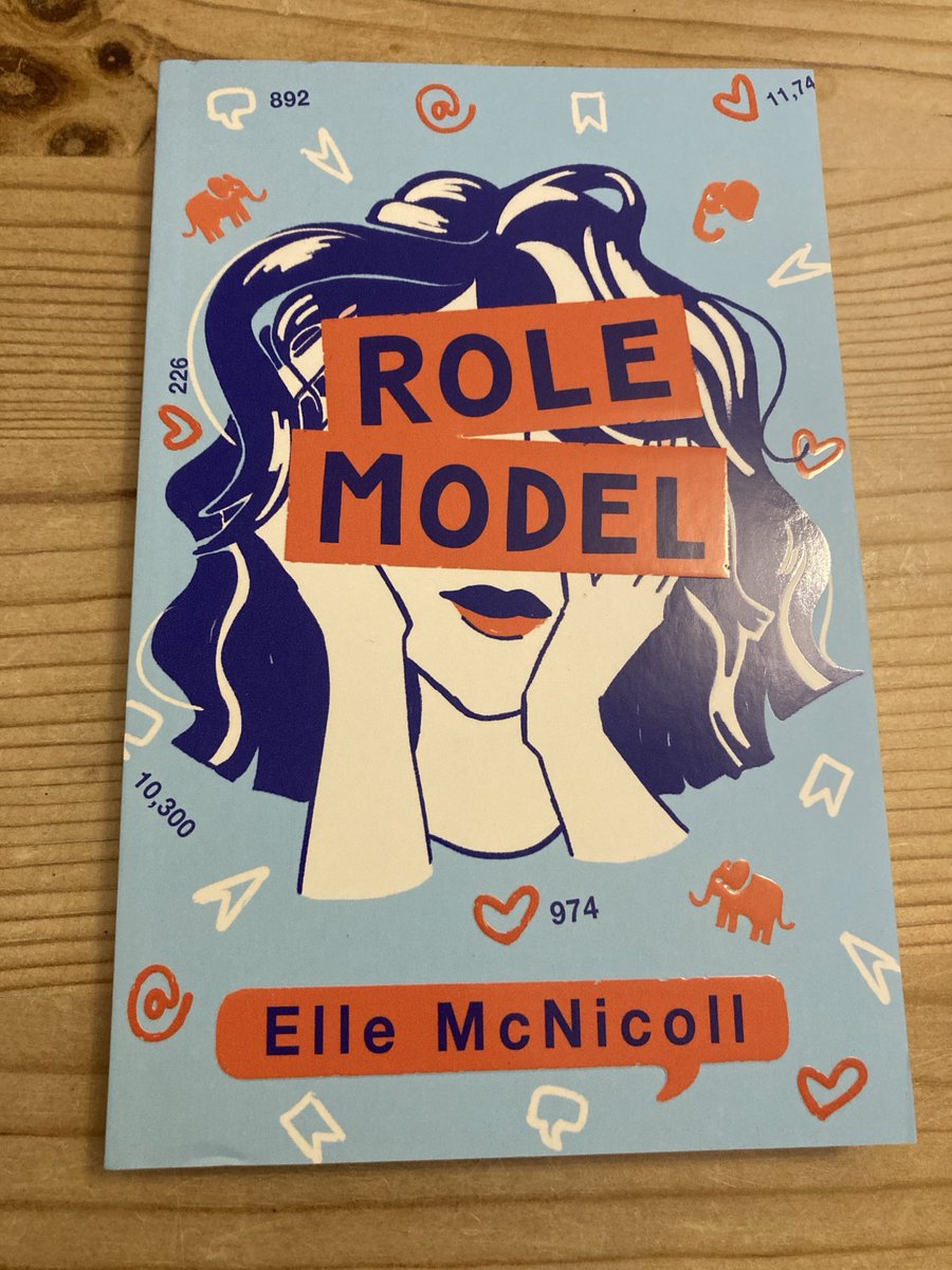 fionamsharp's tweet photo. Thank you ⁦@_KnightsOf⁩ ⁦@BooksandChokers⁩ #RoleModel https://t.co/3TnKxpAoZF
