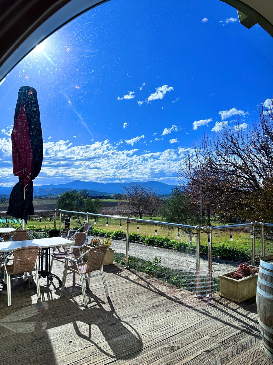 ___norris___'s tweet image. It's been a long time since we've seen such beautiful weather. What a wonderful weather 🙃