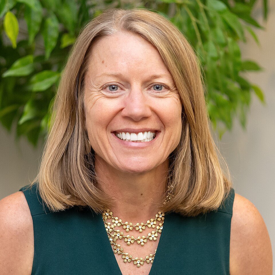 This is Democrat Jackie Norris, Chair of the Des Moines School Board and former Chief of Staff to First Lady Michelle Obama. She is running for the U.S. Senate in Iowa in 2026.

RETWEET if you support <a href="/MsJackieNorris/">Jackie Norris</a> as she runs to flip Iowa Blue!