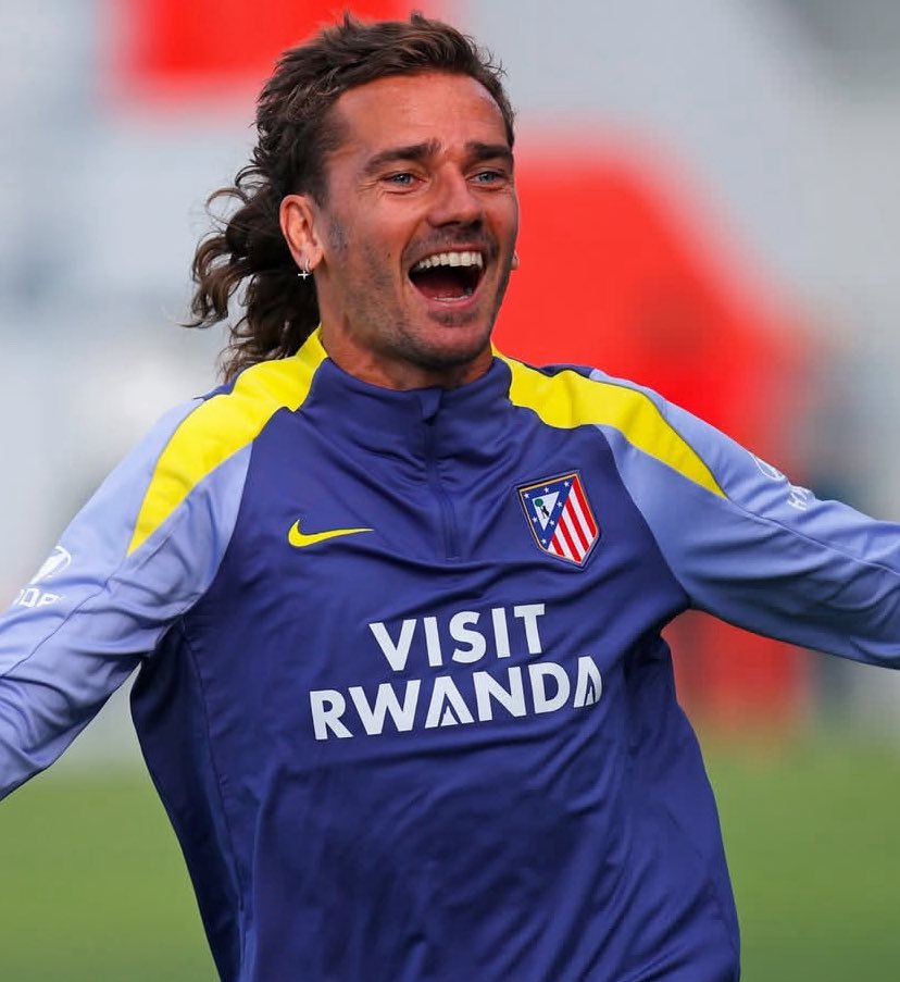 world Griezmann tweet media