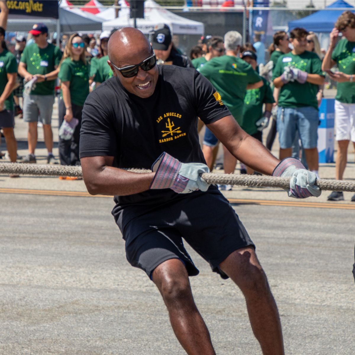 letr4sosc's tweet image. Miles of smiles & high fives. Just 1 week to go! 💪✈️
Join the Plane Pull on 9/13 in Long Beach!
Pull a 124,000lb plane or cheer on teams!
➡️ sosc.org/planepull
#WeAreSOSC #LETR4SOSC #PlanePull #SaturdayFun