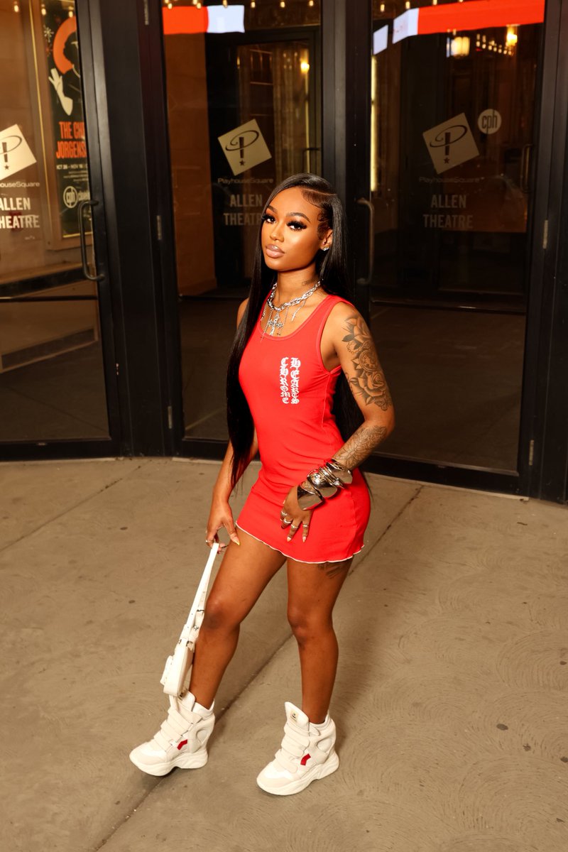 mscgbni's tweet photo. you know you the flyest😍😍 https://t.co/qiwxggD99d