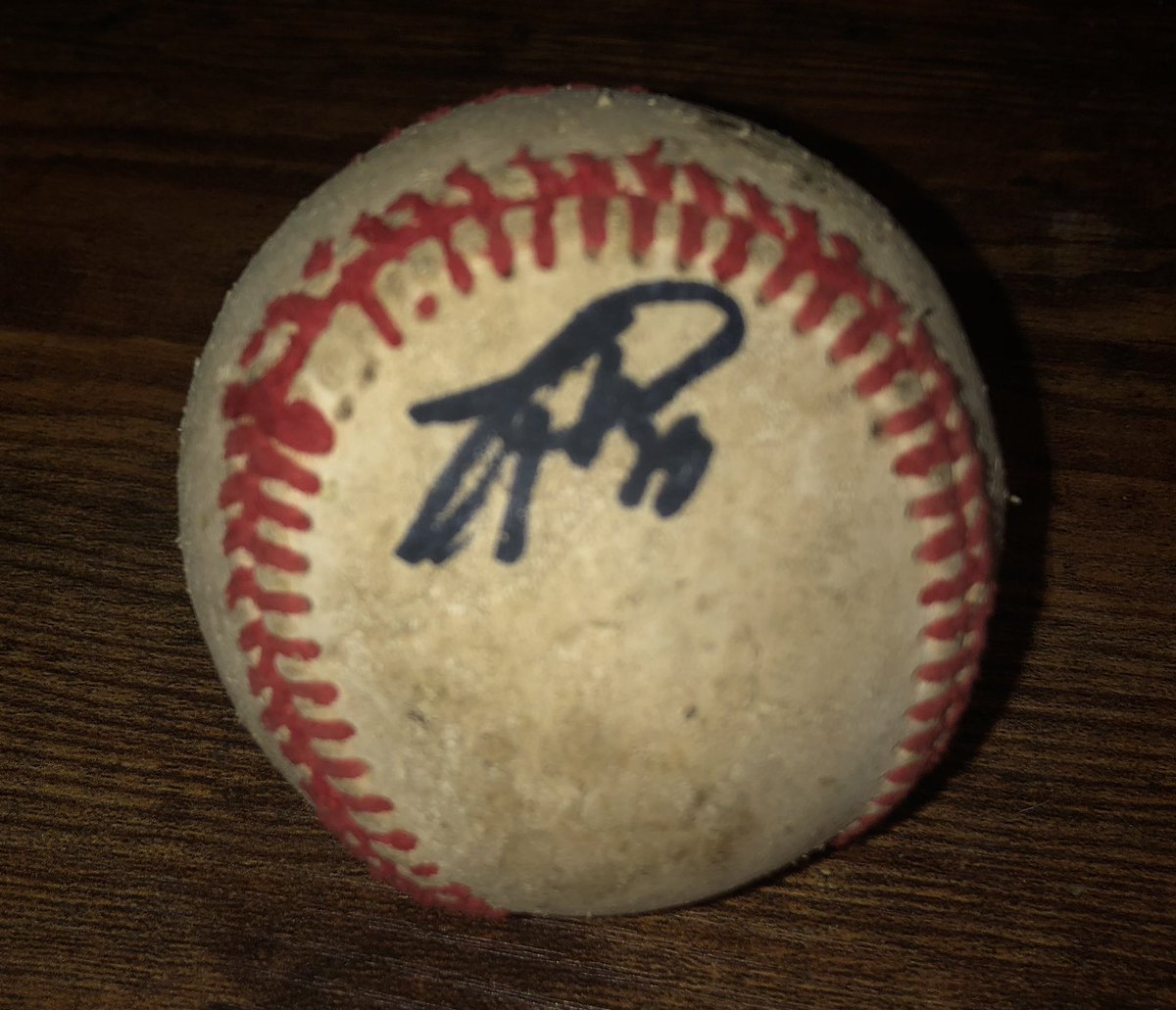 Shout out to Tommy Pham for autographing my baseball . I appreciate you 💯💯💯💯…. #baseballlife