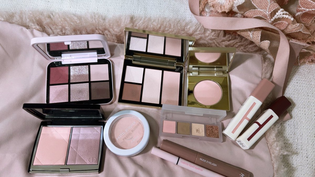 gengajj05's tweet image. アフタヌーンティーに行く時の、おすましコスメ編成ログ