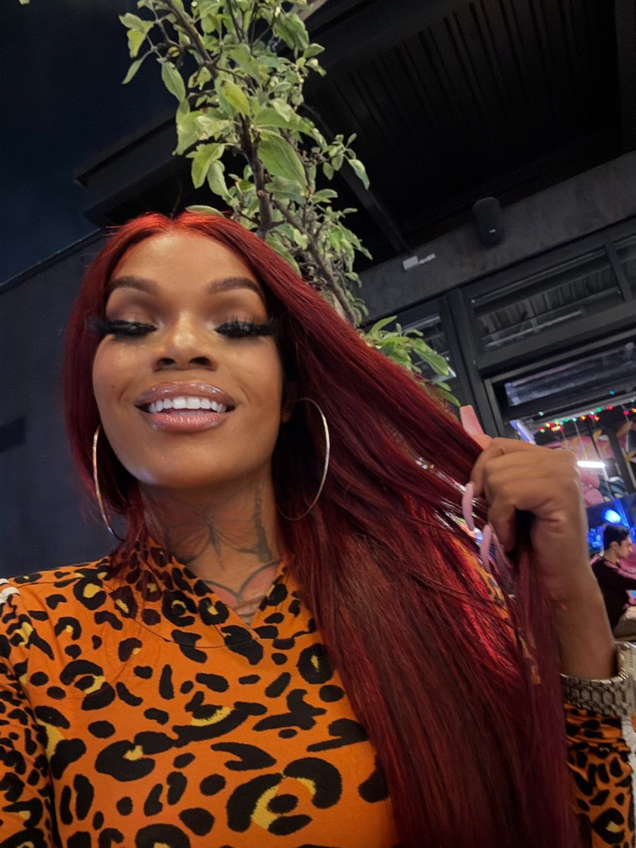 missprincessatl's tweet photo. "I know they gone check for me , they KNOW I'm some FINE SHIT 🤍🧡♥️ .. you can't find this in the store cause I'm one of a kind bitch "

#MISStress💋
#ThePrincessOfRap🎤🦄👑

#fyp #explore #body #hiphop https://t.co/bb7duUKsrk