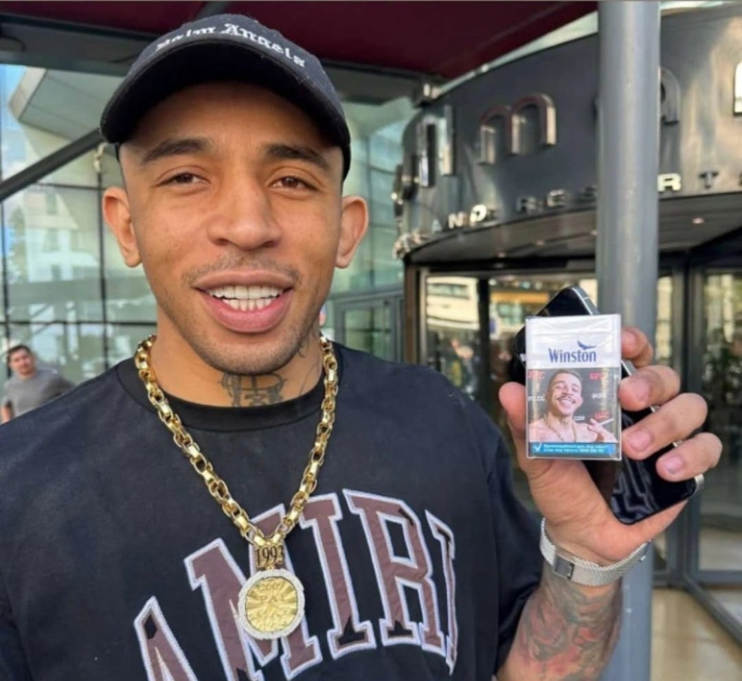 tristancien's tweet image. Le seul brésilien qui a été heureux d&apos;être en France ce weekend #UFCParis #RMCmma #Masterclass