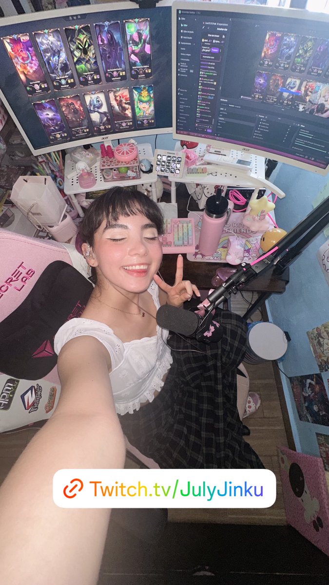 Twitch.tv/JulyJinku 💓💓💓