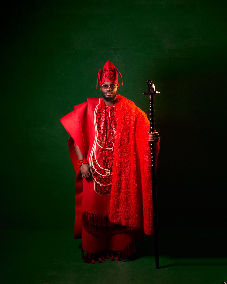 PrinceNEnwerem's tweet image. Invite me to your wedding at your own risk. 😉

#weddingguest #naijaweddings
