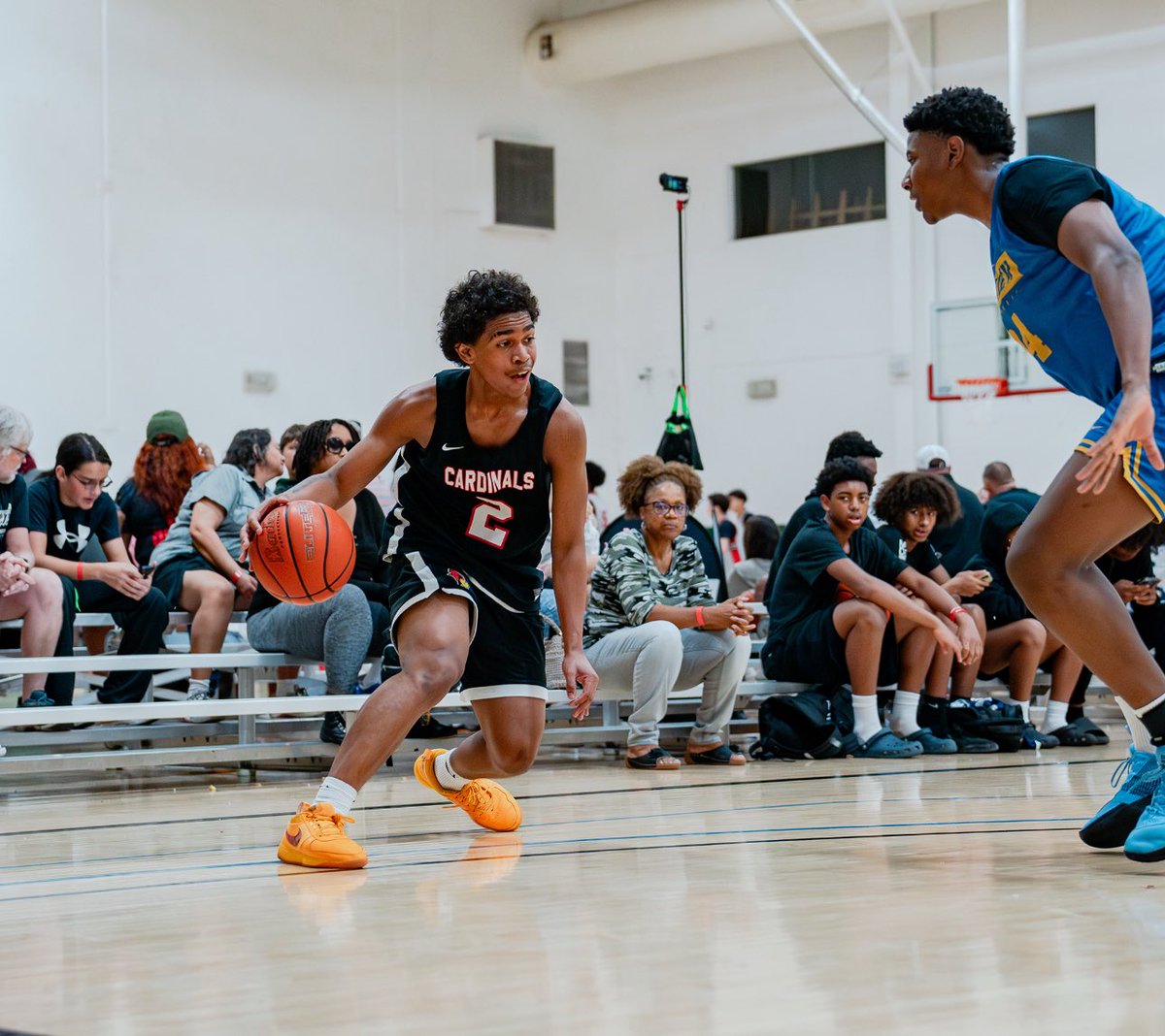 Revocruit tweet media