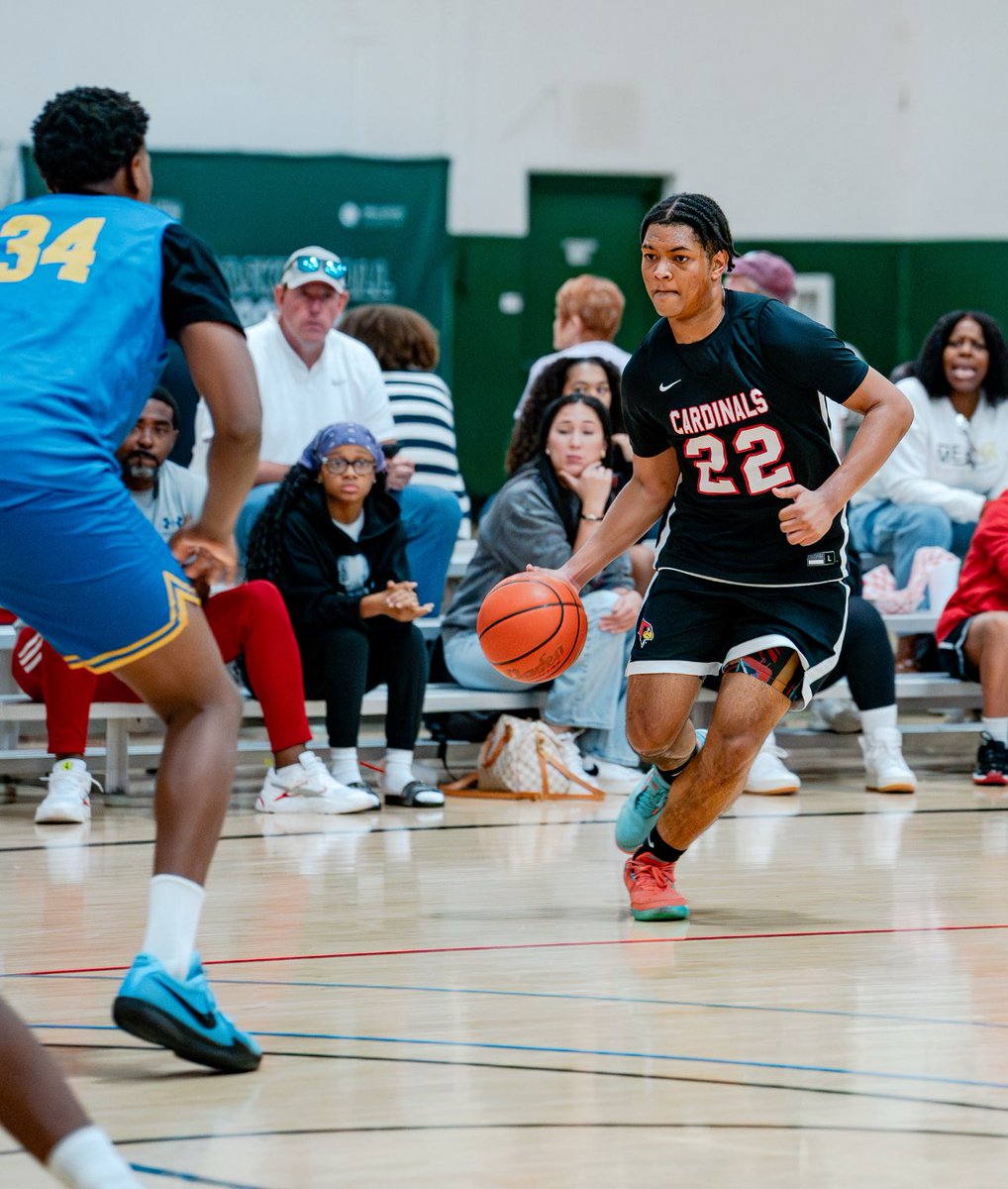 Revocruit tweet media