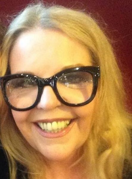 😀Hi darlings😀hope you're all in tip top form😀I'm going to have a super serious Sunday🤣well not really but I can try &amp; look like it🤣yesterday turned out to be manic so I couldn't answer all of your lovey messages🤣but I can say a big thank you now💋&amp; send mega hugs &amp;