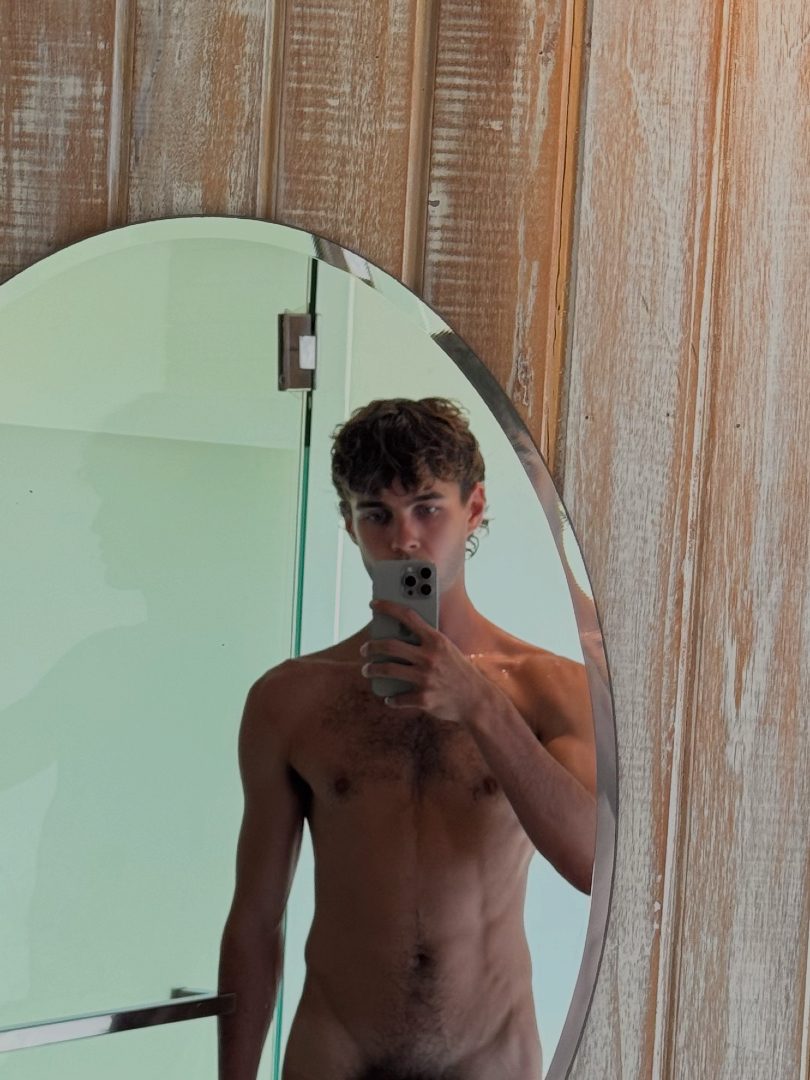 oliverxfit's tweet photo. I think we would all be a lot happier if there was just a little more pube in the world 🥹 https://t.co/d0KkjKldh8