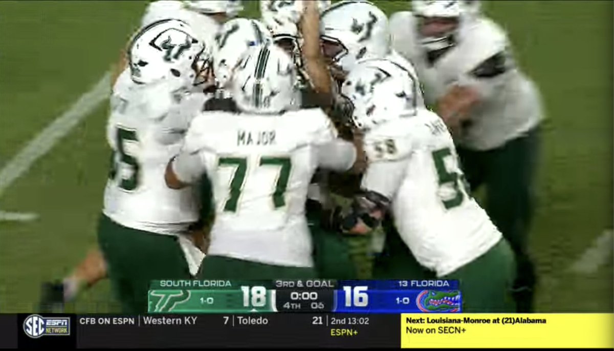 Down goes No. 13 Florida. USF with the upset! What a start for the Bulls! Rank 'em, you cowards.