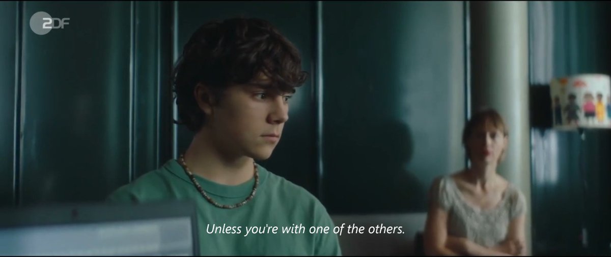 lerdog's tweet image. Que cena poderosa, filmes que me deixam desconfortável são sempre os que eu mais aprecio, consegui sentir o pânico do Gabo aqui #NoDogsAllowed