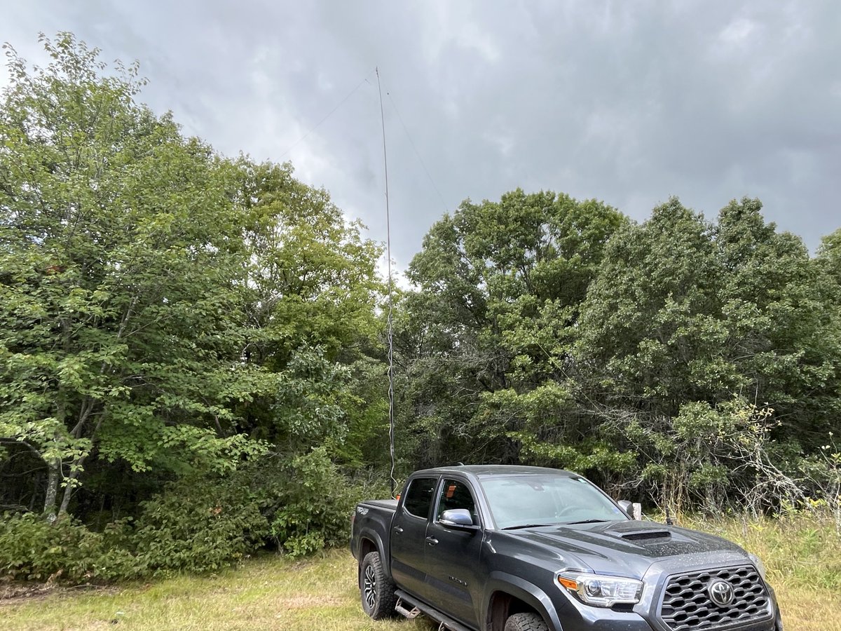 The new hitch mount mast holder is another one of those things I now wish I got years ago…. Will get a bunch of use out of it now camping season for me is starting.
