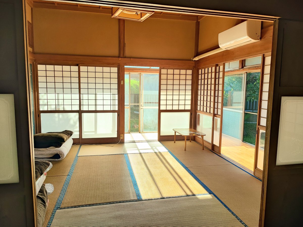 INASHIKI NEST's sleeping room, filled with morning sunlight, offers a wonderfully refreshing way to start the day.😉✨