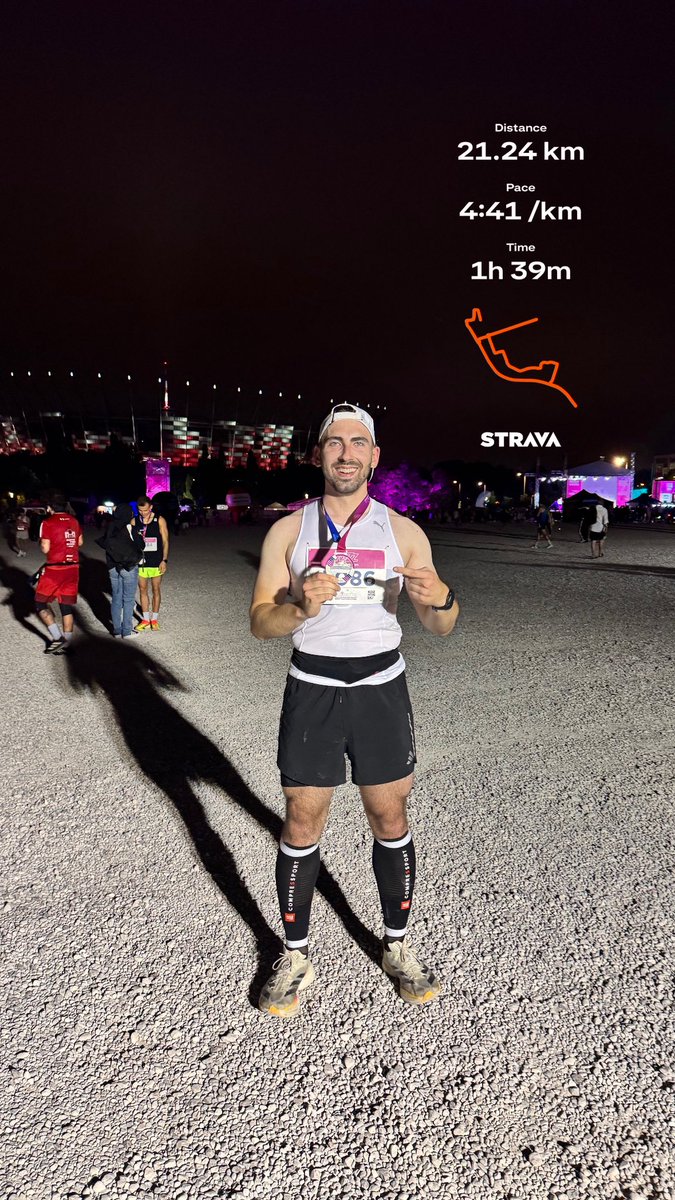 Maciej__Szulc's tweet image. Życiówka poprawiona o 5 minut i dobra próba generalna przed maratonem.
Mówiąc krótko: fajny sobotni wieczór 😎