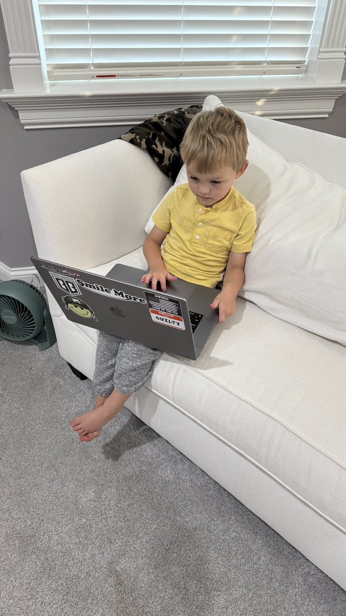 Roman Atwood tweet media
