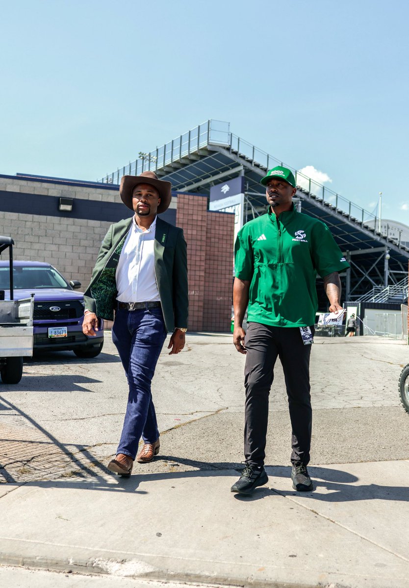 𝘾𝙇𝙊𝘾𝙆𝙄𝙉𝙂 𝙄𝙉 🗒️

#StingersUp | #GoGoSacramento