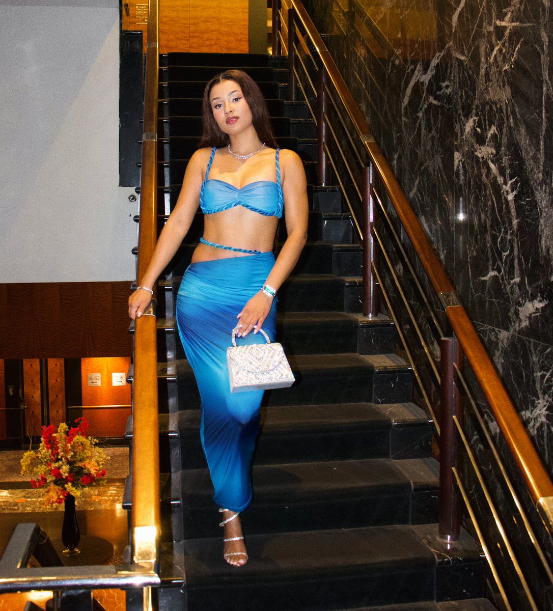 fatiful's tweet image. 🦋