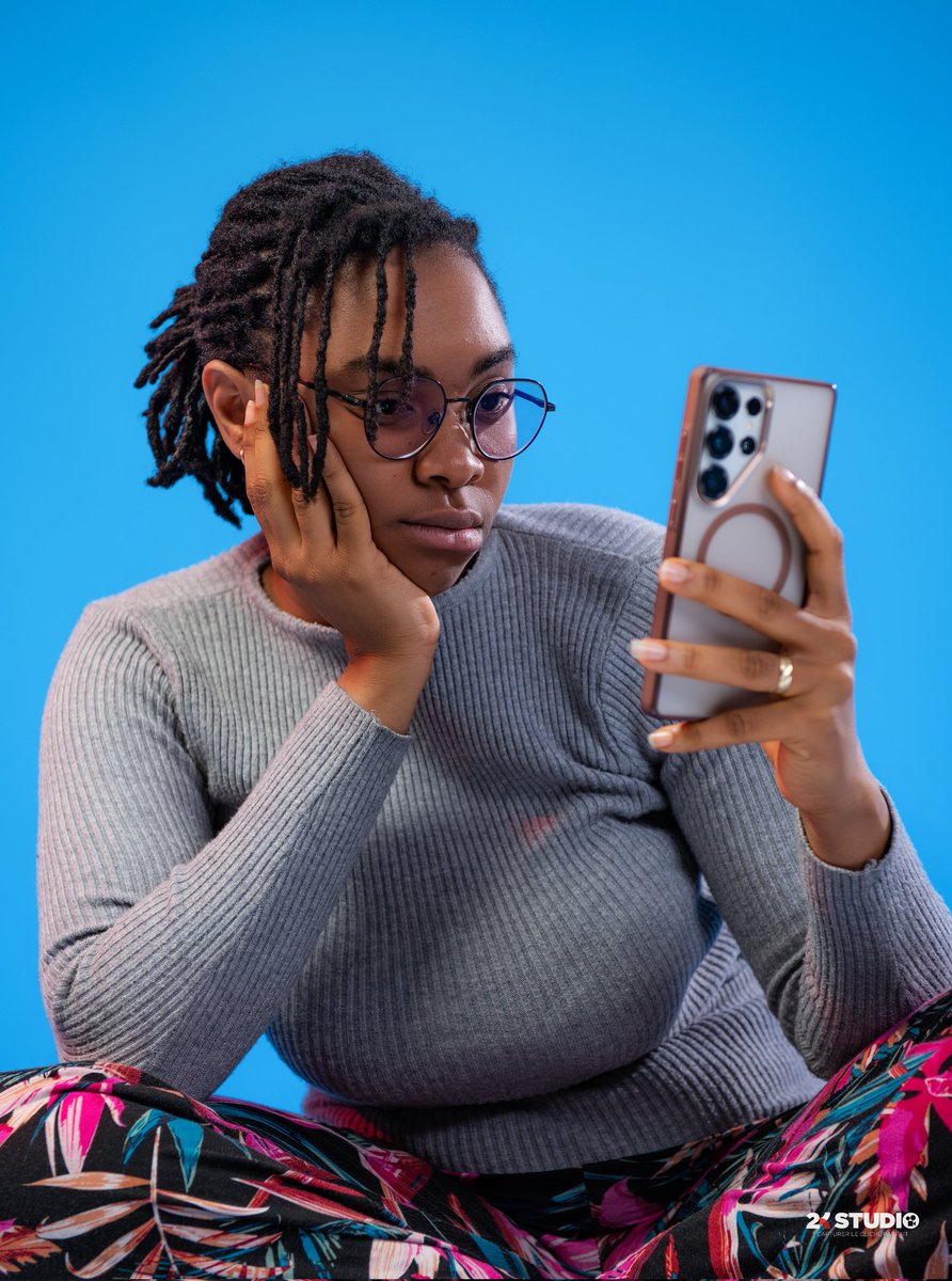 « Tu es une militante des réseaux sociaux, les vraies sont sur le terrain. »
➡️ On l’a tou·te·s déjà entendu.
Comme si le militantisme numérique n’était pas du « vrai » militantisme.👇