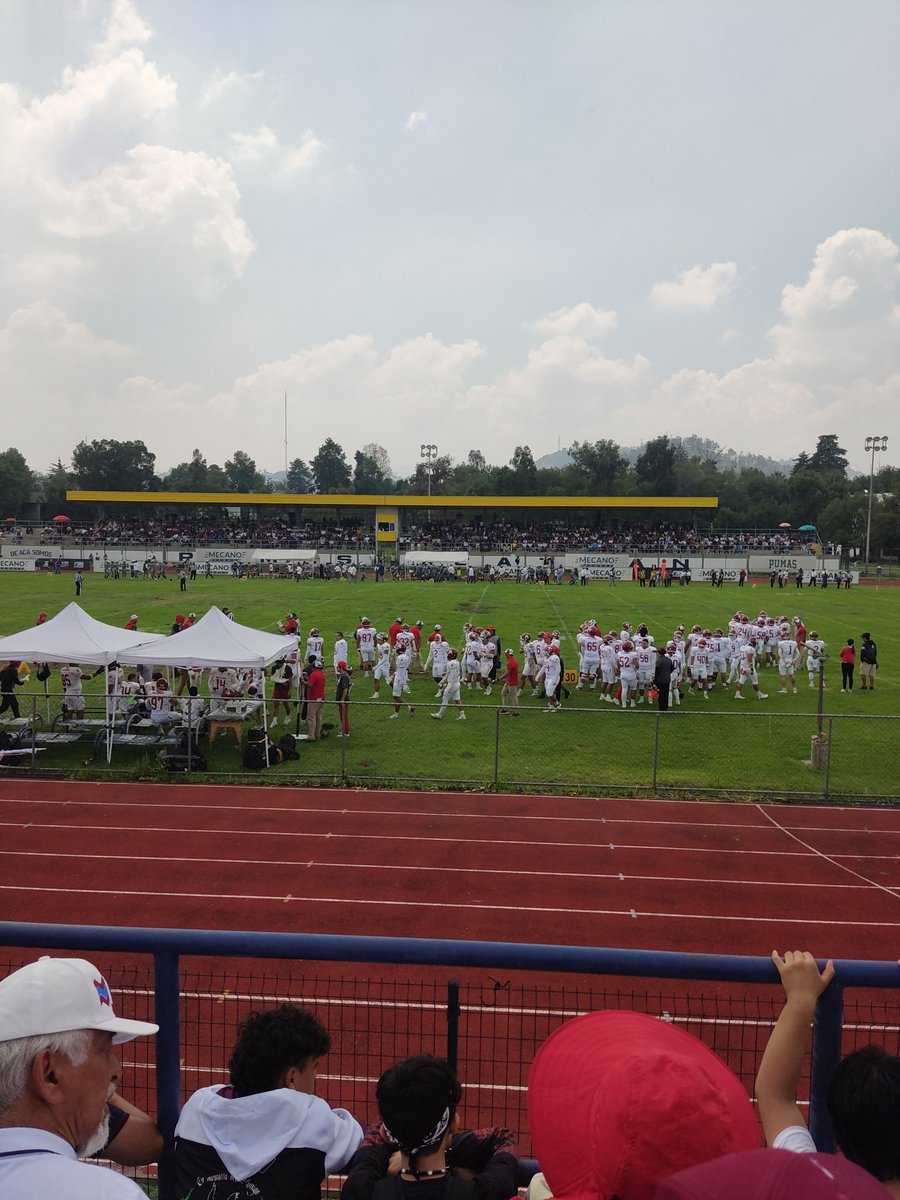 Tercer cuarto
<a href="/PumasAcatlan/">Pumas Acatlán</a> 3
<a href="/AguilasBlancas1/">Aguilas Blancas IPN</a> 3

#SomosParrilleras 🏈