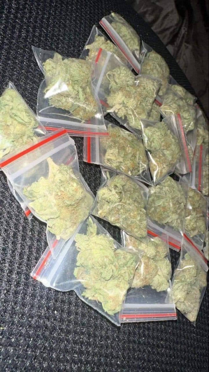 Stoner Barbie tweet media
