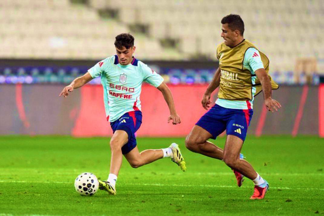 📸 Rodri in training with the Spanish national team 🇪🇸⚽