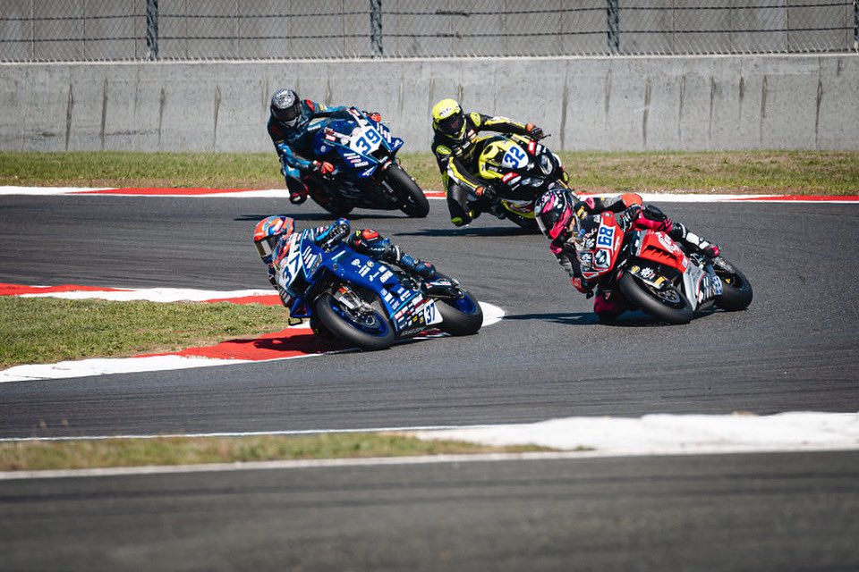 Good step today and close to the points. Let’s go again tomorrow💪
#lp68 #frenchworldsbk