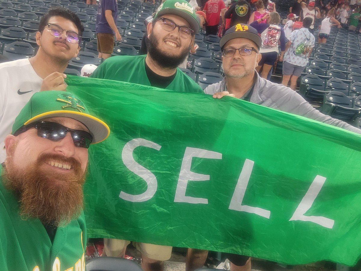 Will MacNeil tweet media