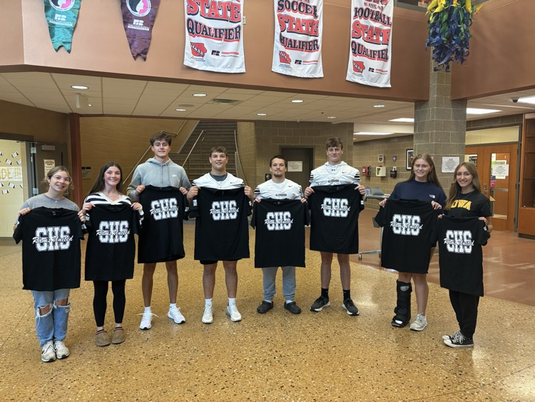 GCSD_HS's tweet photo. Thank you for your leadership GHS Students of the Week! https://t.co/gua6GZWRlI