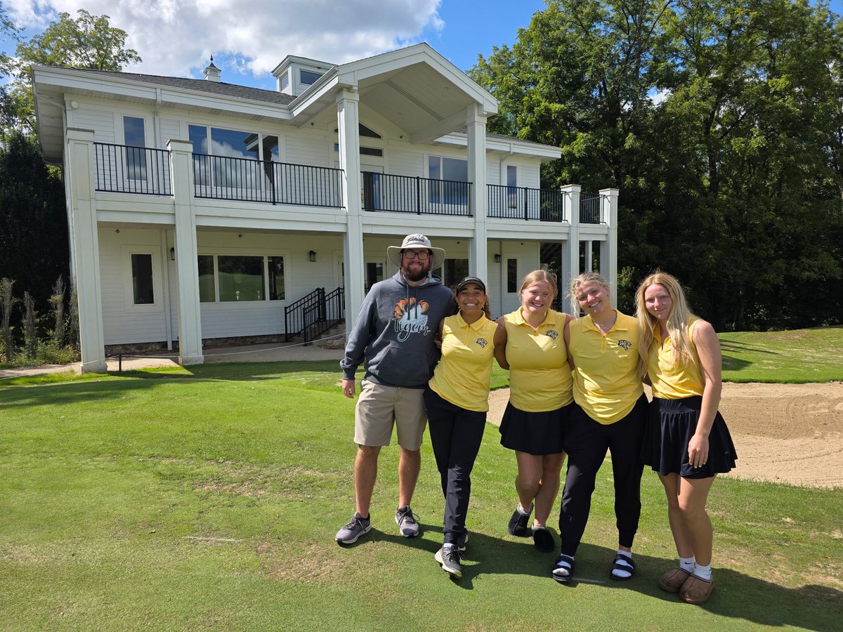 Peru Golf tweet media