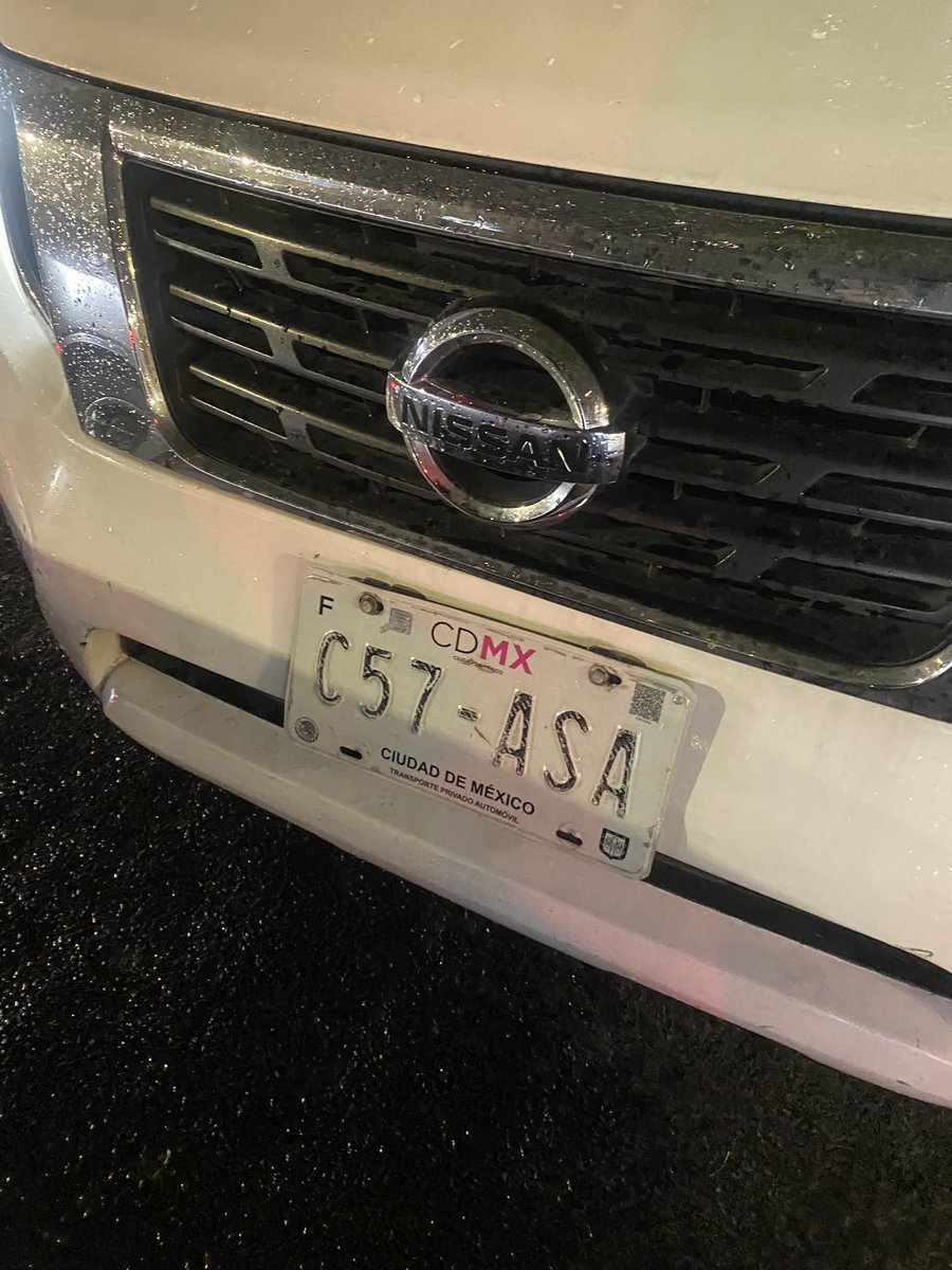 _soy_isra's tweet photo. Todo sucedió en la Alcaldía Cuauhtémoc @AlessandraRdlv los policías del sector no lo quisieron presentar pese a solicitud nuestra https://t.co/20xt58KRMe