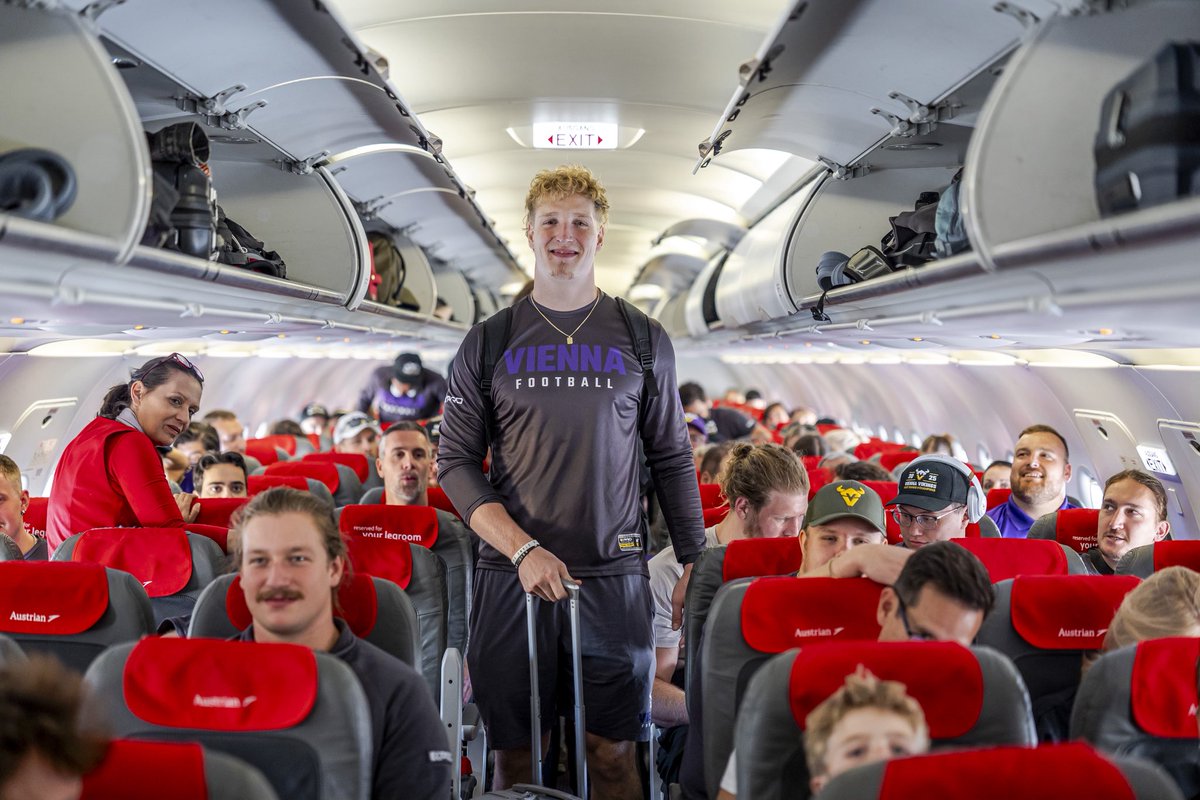 ViennaVikings's tweet photo. When you fly with a smile….
🤝 @_austrian
#AustrianAirlines #ELFCG25 #FlyWithASmile
📸 @HJirgal https://t.co/iYyKV2wJ6a
