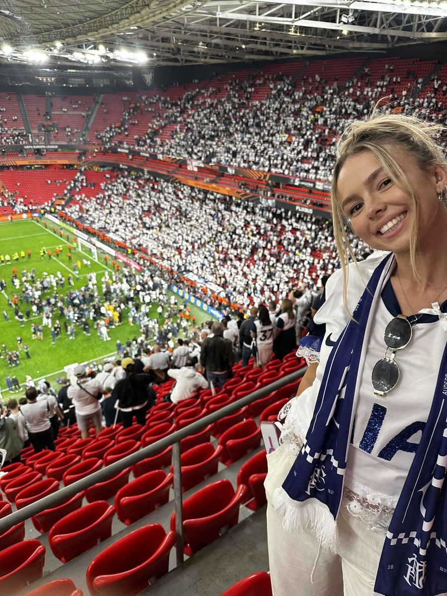 el ⭐️🦘 tweet media