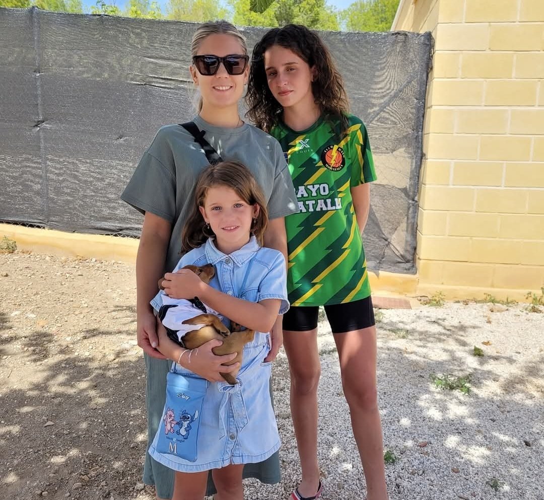 DOGS RESCUE tweet media